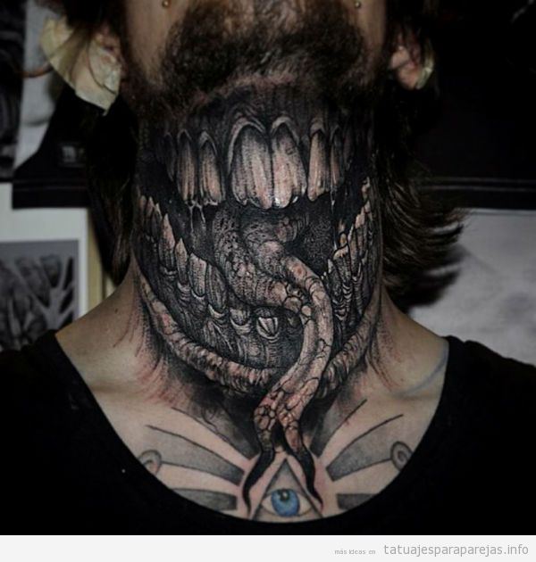 Tatuajes de miedo, boca en el cuello