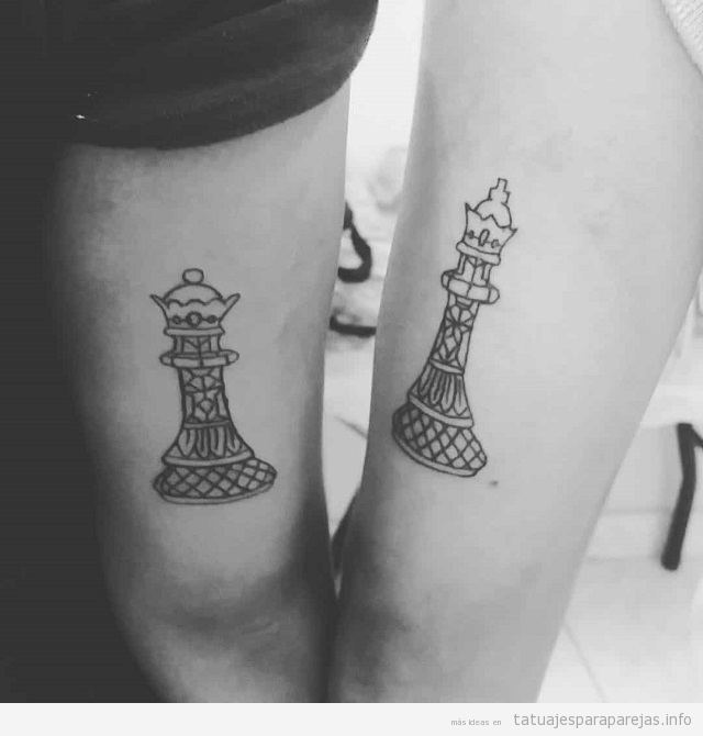 Tatuaje pareja ajedrez brazo 2